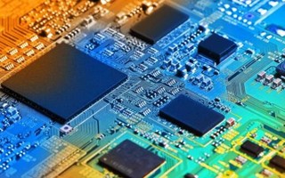 弘信电子老板豪掷800万 与券商股价对赌看自家股票涨期权